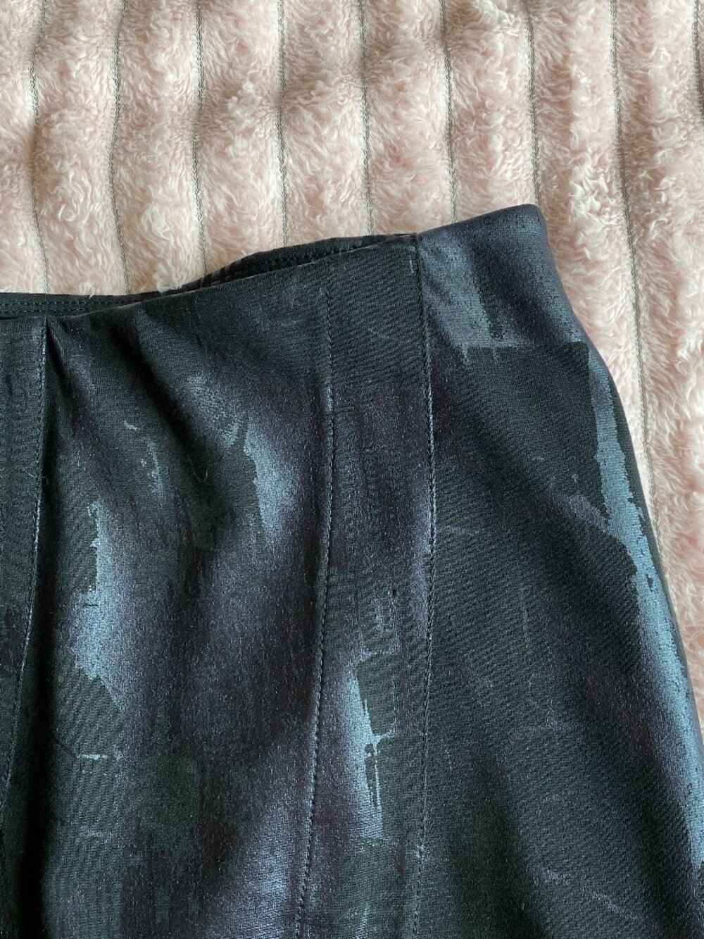 Black Textured Bodycon Mini Skirt
